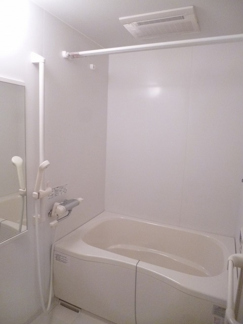 ＡＬＥＧＲＩＡ 経堂の浴室|追い焚き・浴室乾燥機付きバスルーム