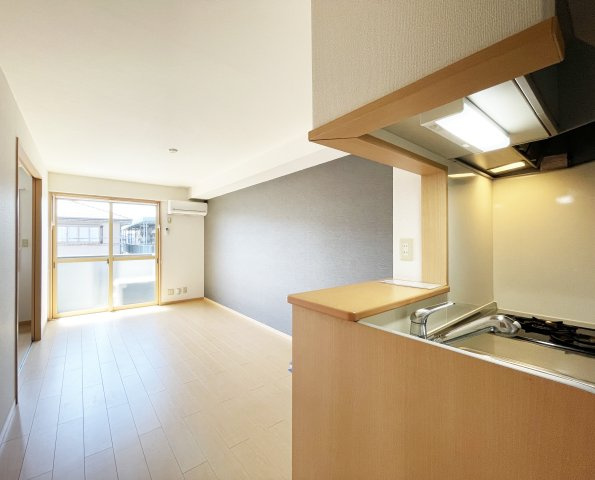 サンライズの居間・リビング