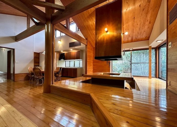 【居間・リビング】 | 伊豆急東大室　戸建