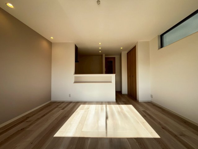 ヴィレッタの杜 西立花１丁目Aの居間・リビング