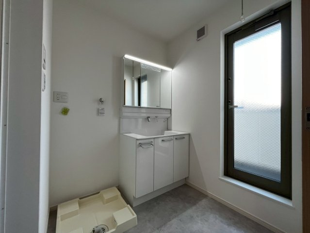 ヴィレッタの杜 西立花１丁目Aの洗面所