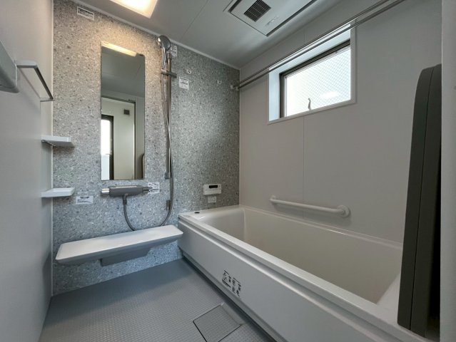 ヴィレッタの杜 西立花１丁目Aの浴室