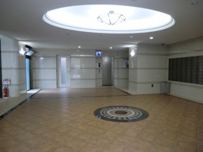 【ロビー】 | Luxe天王寺