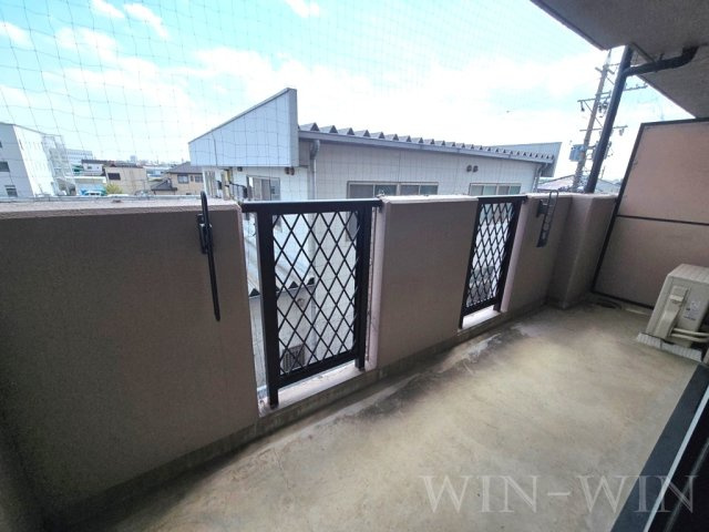 フレスコラヴィエのバルコニー