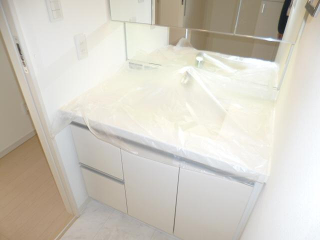 AXIS別所の洗面所