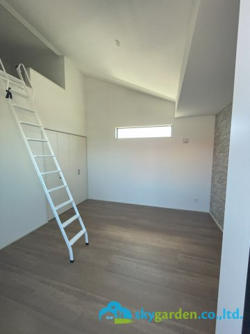 平塚市札場町8期　新築戸建　全2棟1号棟の寝室