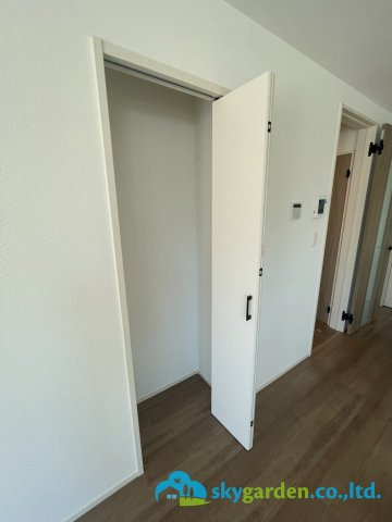 平塚市札場町8期　新築戸建　全2棟1号棟の居間・リビング