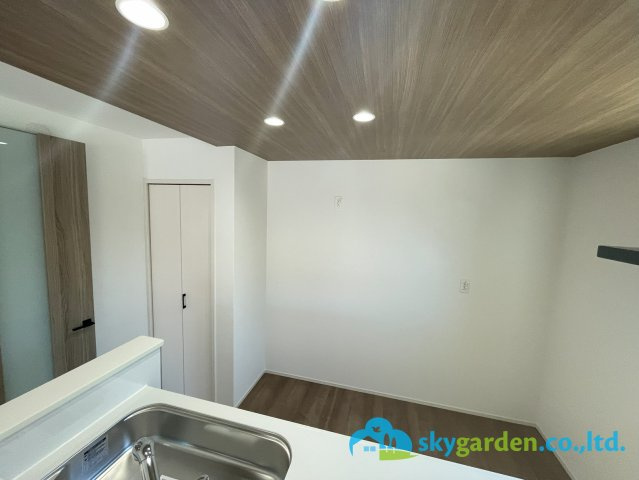 平塚市札場町8期　新築戸建　全2棟1号棟のキッチン