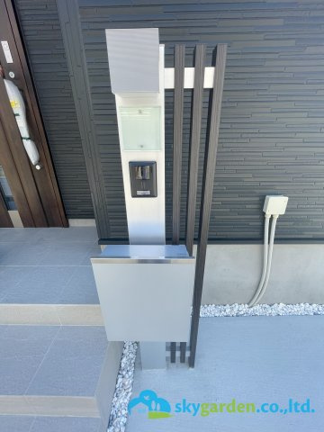 平塚市札場町8期　新築戸建　全2棟1号棟の玄関