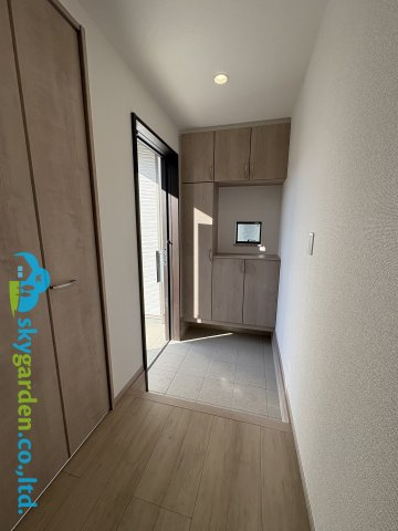 茅ヶ崎市中島　新築戸建　全8棟H号棟の玄関|玄関ホール