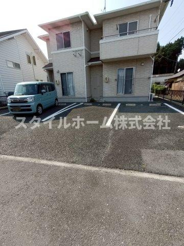 カーサ国府Ⅱの駐車場