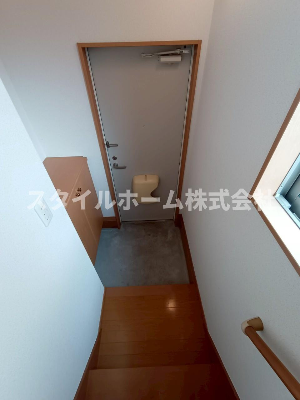 カーサ国府Ⅱの玄関