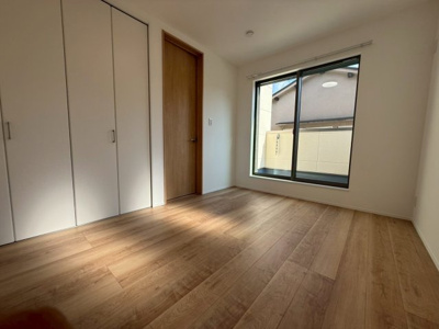 【洋室】 | ファミリエ如是D棟