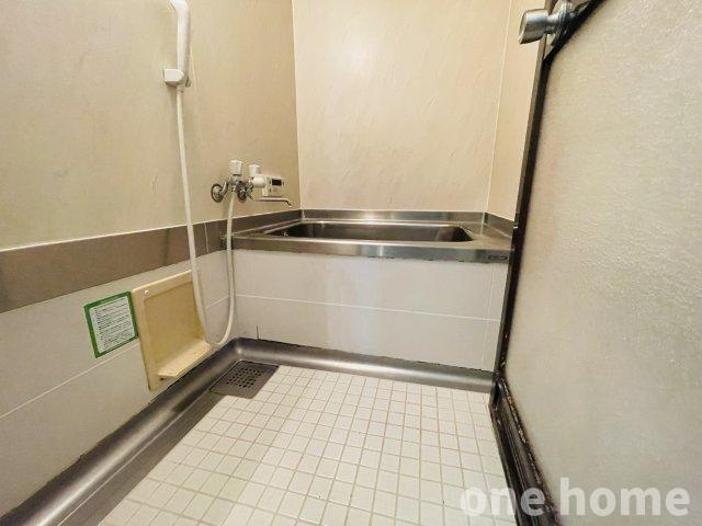 マンション西宮原の浴室|◆浴室には自動湯張り機能付き！
◆徒歩圏内に多数のスーパーなどが揃う生活至便な好立地物件です!! 