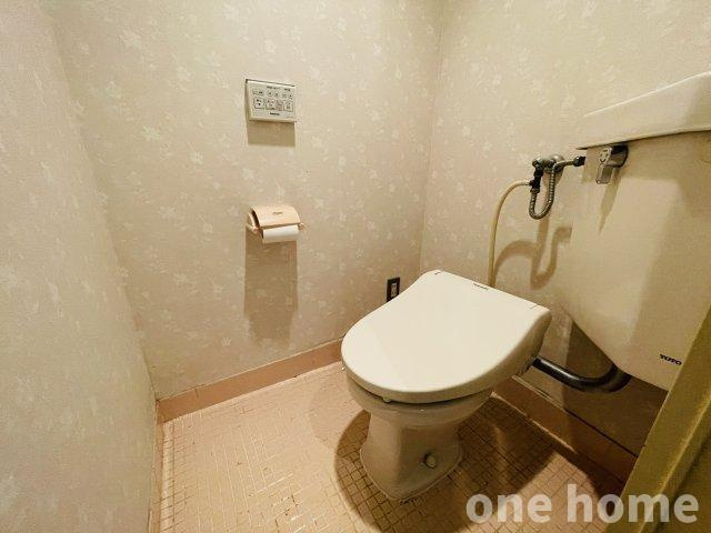 マンション西宮原のトイレ|◆トイレです！
◆自分好みにリノベーションしたい方にオススメのお部屋です!!
◆【即日内覧会開催中】土日はもちろん！平日の仕事終わりの内覧も可能です！
