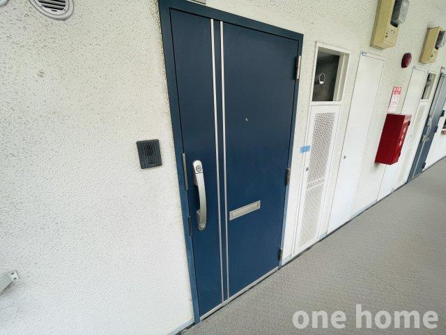 マンション西宮原の玄関|◆周辺は高低差の少ない平坦地エリアです！徒歩や自転車などでスムーズに移動ができます！
◆現在のお家賃とお比べください！