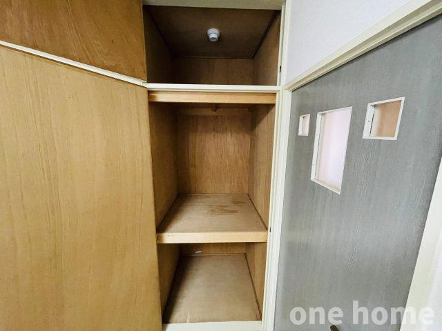 マンション西宮原の収納|◆約6.0帖洋室 収納です！
◆【当社販売窓口】売主様→当社→お客様の関係でご内覧～商談までスムーズです!!