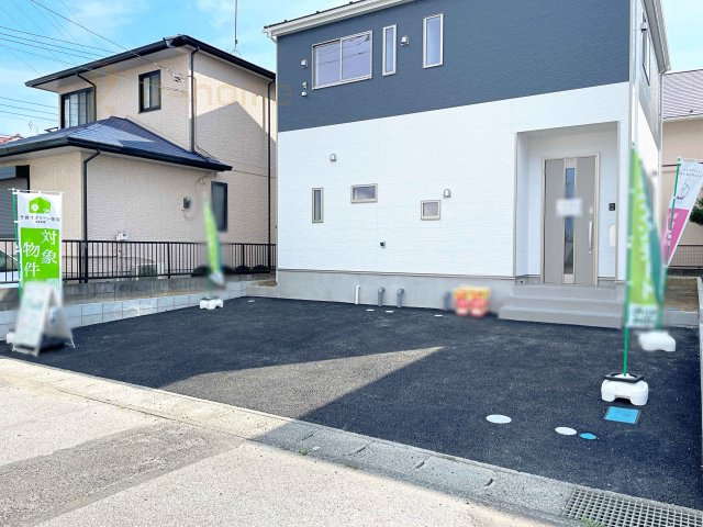 龍ケ崎市小柴第1　新築戸建て　1号棟の駐車場|カースペースは2台お停めいただけます♪