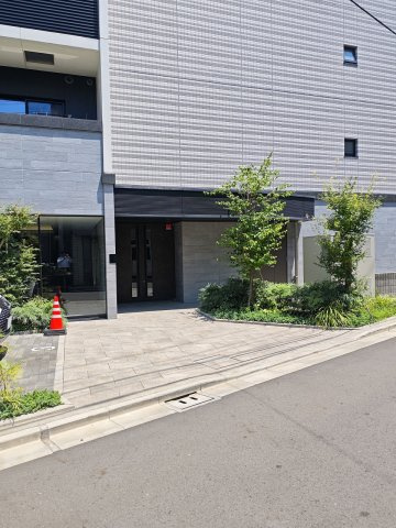 クレヴィスタ浅草２のエントランス