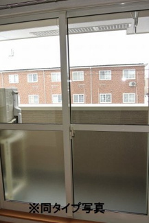 【バルコニー】 | フィオーレ　グリーンヒル | 開放的で明るい空間を演出してくれるバルコニーです