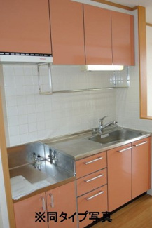 【キッチン】 | フィオーレ　グリーンヒル | 使いやすいキッチンです