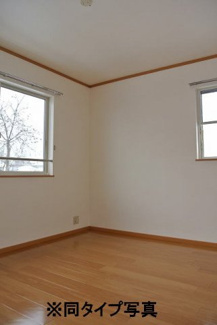 【内装】 | フィオーレ　グリーンヒル | 明るい室内です