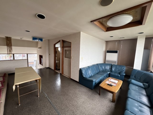 八代市本町1丁目8-1の内装