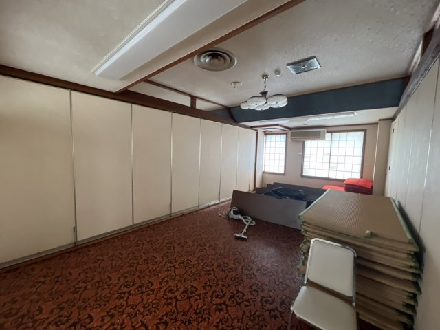 八代市本町1丁目8-1の内装
