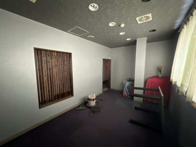 八代市本町1丁目8-1の内装