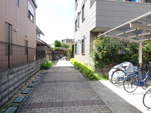 ＡＸＩＳ常盤のエントランス