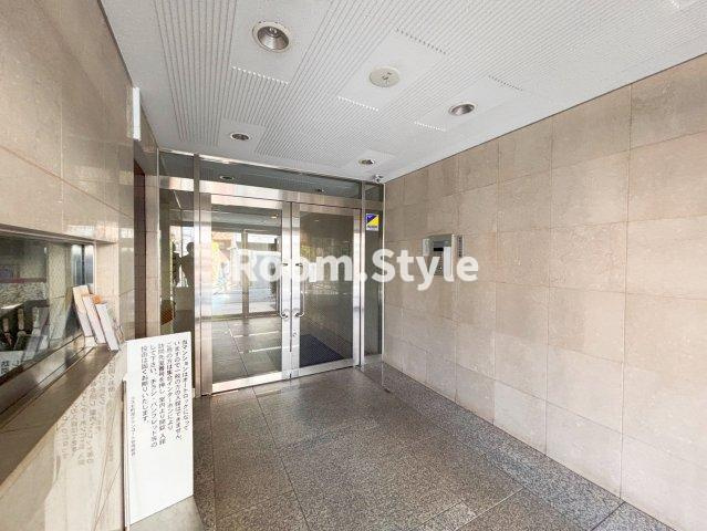 コスモ町屋グランドコートのエントランス