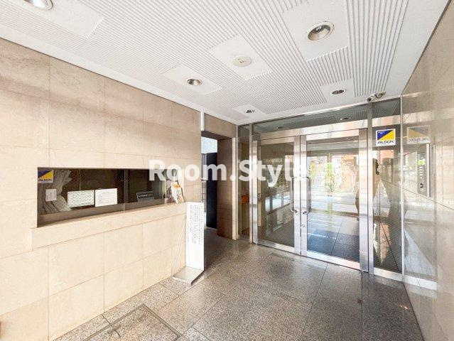 コスモ町屋グランドコートのエントランス