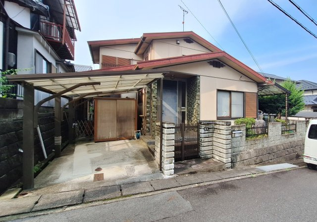 湖南市下田戸建て