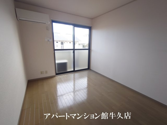 グリーンハイツ Ⅰの居間・リビング