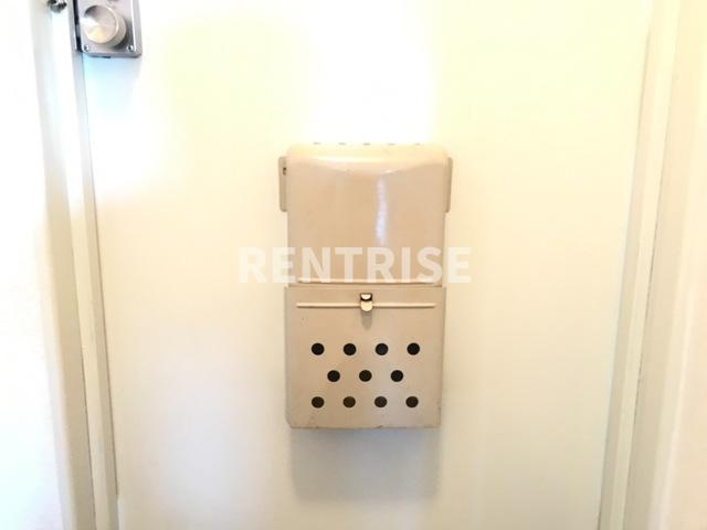 ＥＵＲＯＰＥＡＮ ＴＡＫＩＳＥＩの玄関|玄関ポスト(イメージ)