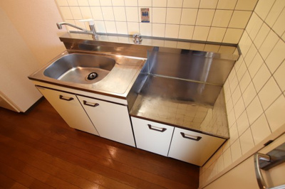 【キッチン】 | ラ・ルミエール