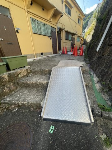 ビーコート青谷の駐車場