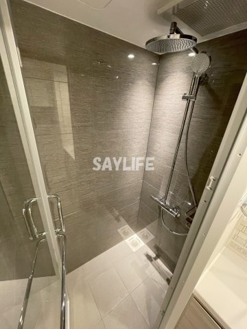 ザ・パークハビオ都島フロントの浴室