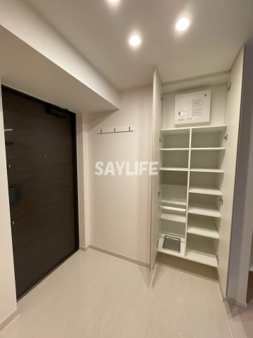 ザ・パークハビオ都島フロントの玄関