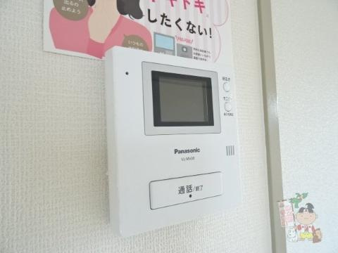 セジュール・ヨコイのセキュリティ|カメラ付インターホン