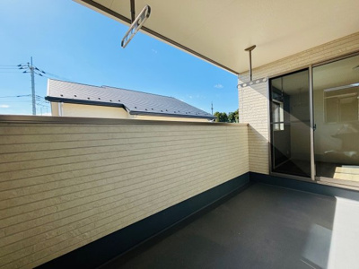 【バルコニー】