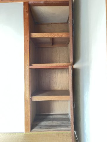 広戸貸家の収納