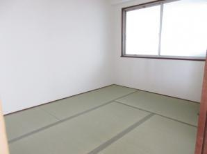 ベースワンの居間・リビング