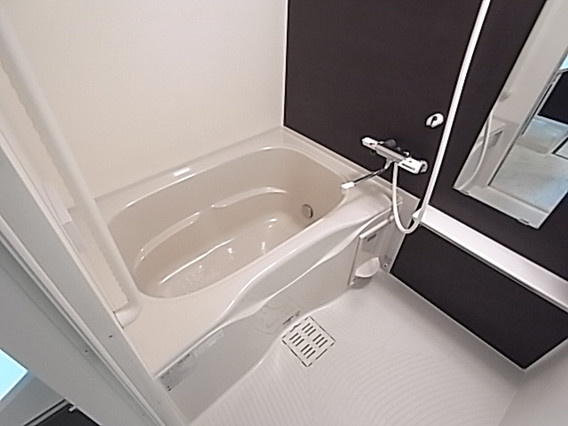 REGALO　PLUSの浴室