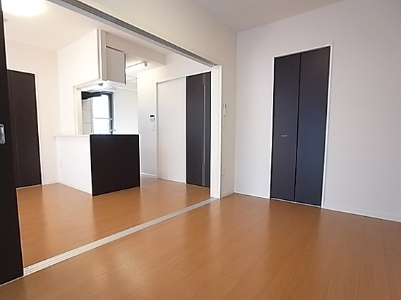 REGALO　PLUSの居間・リビング