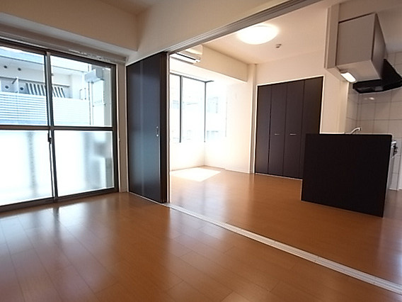 REGALO　PLUSの居間・リビング