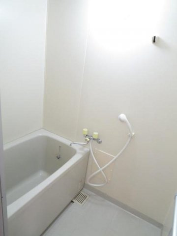 カトレアの浴室|お風呂で日々の疲れを落としましょう