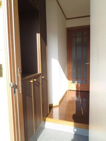 カトレアの玄関|毎日通る玄関はこちらです