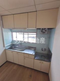 友厚ビルのキッチン