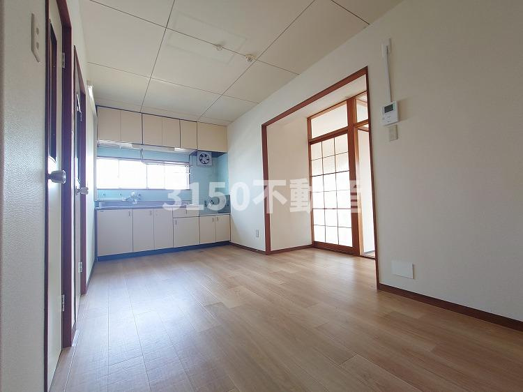 友厚ビルの居間・リビング